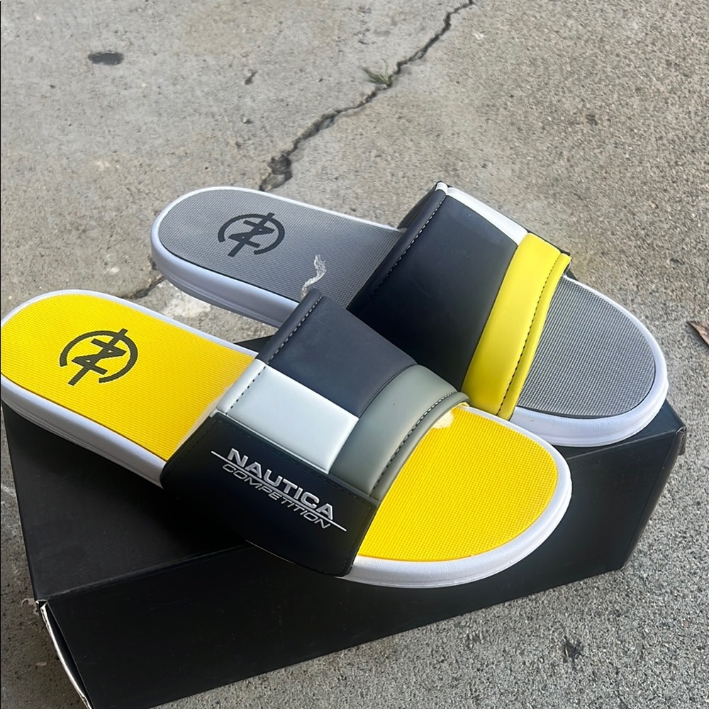 Nautica Slide Sandals in Yellow and Gray